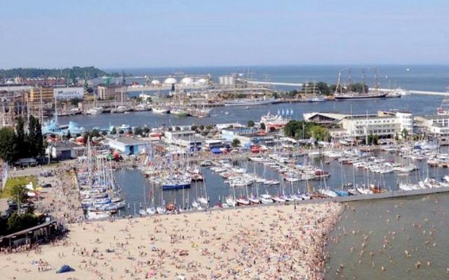 גדינייה Apartament Faltom 26 Yacht Park Z Tarasem מראה חיצוני תמונה