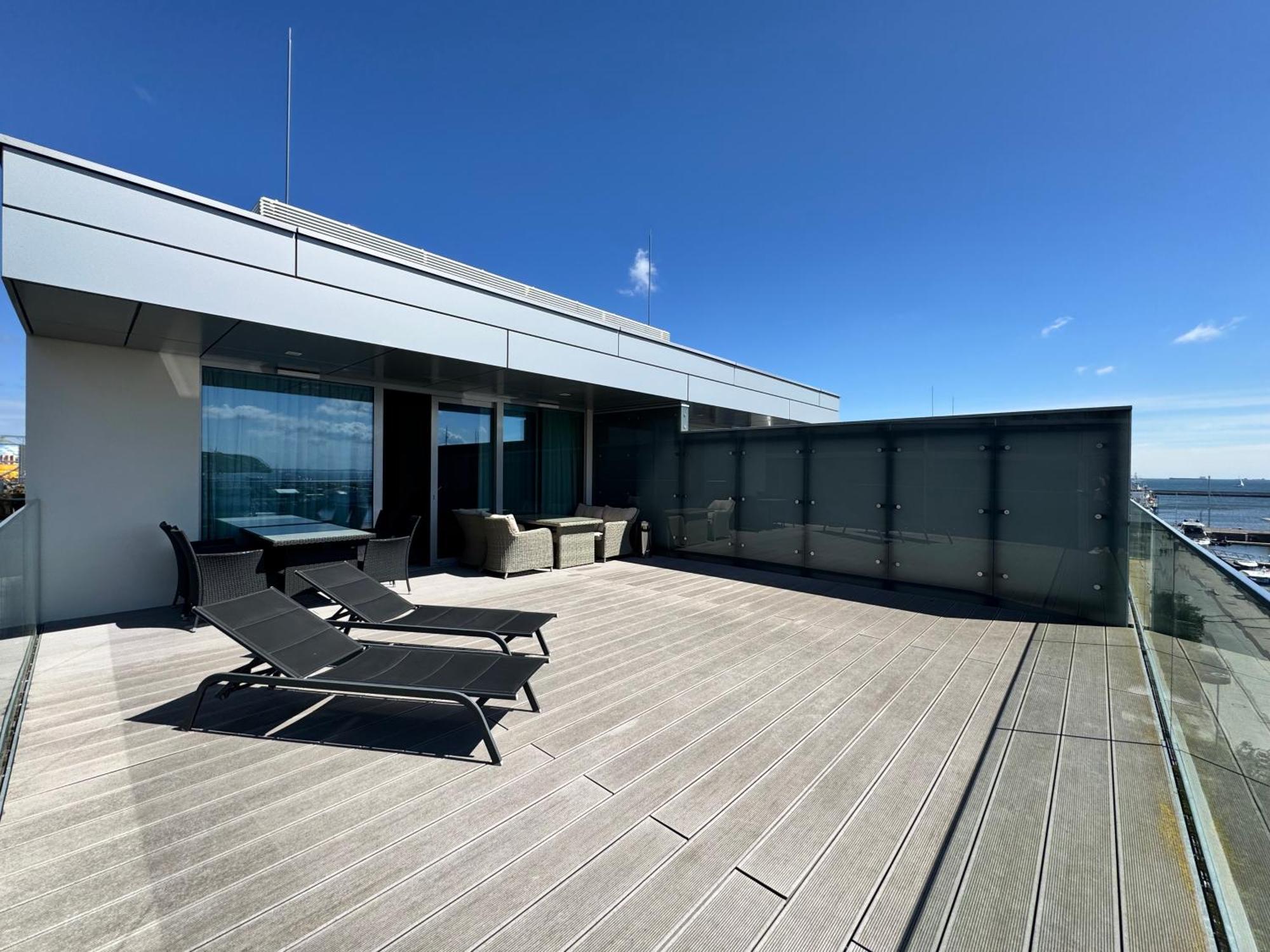 גדינייה Apartament Faltom 26 Yacht Park Z Tarasem מראה חיצוני תמונה